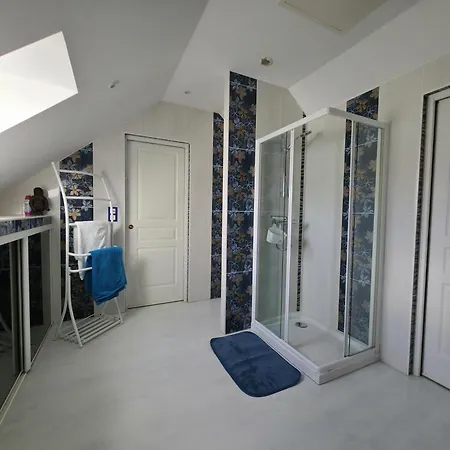 La Grouas فندق مبيت وإفطار 3*